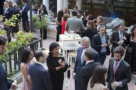 Cena benéfica anual para recaudar fondos para hacer campañas de la importancia de definir los valores de la empresa y el impacto que están creando en la sociedad